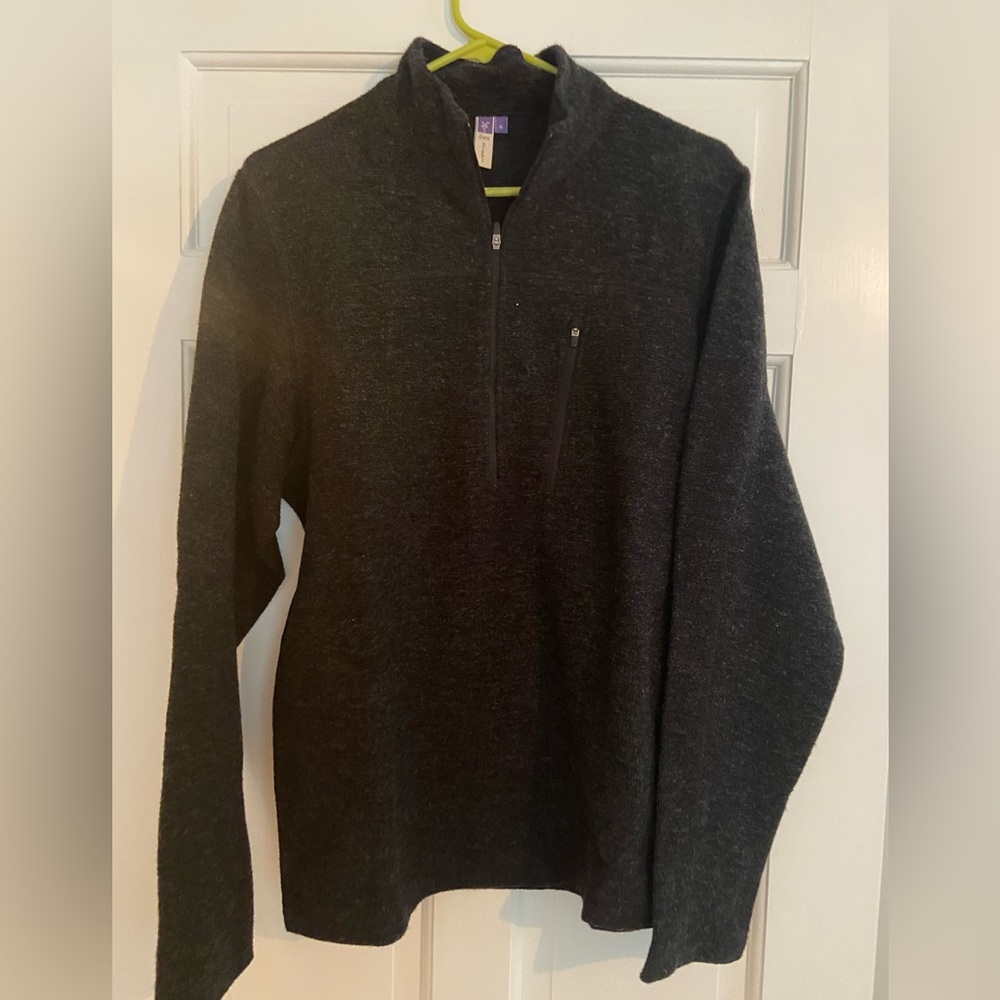 Like new! Men’s Ibex Wool Blend Midlayer with Quarter Zip